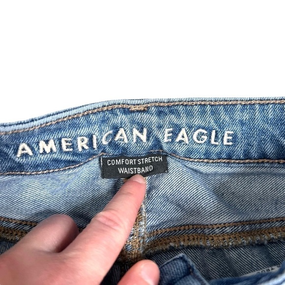 American Eagle Outfitters AEO Distressed High Waisted Mom Blue Jeans Size 00 - Picture 7 of 15